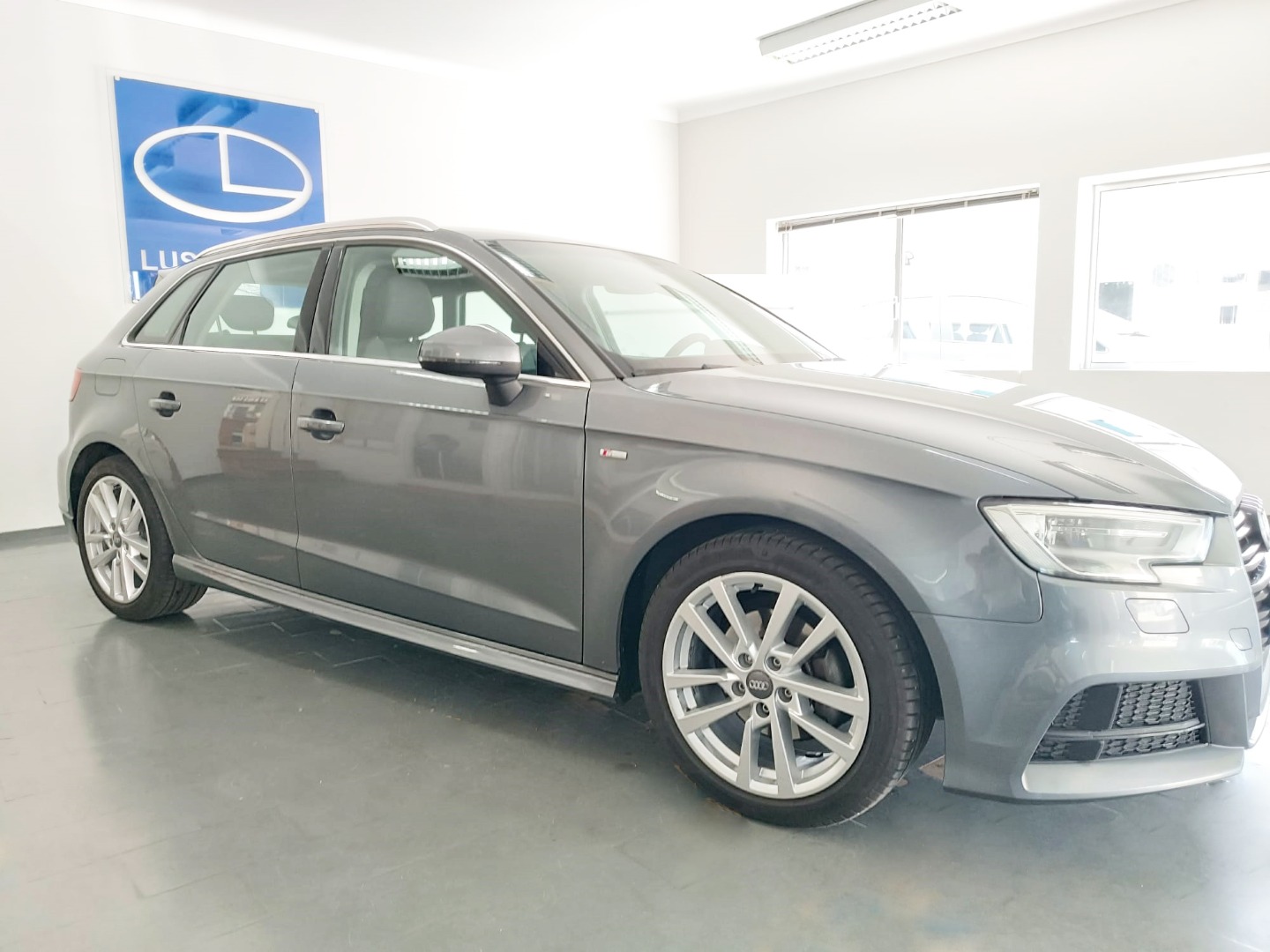 Audi A3 Sportback 1.6 TDI S-line