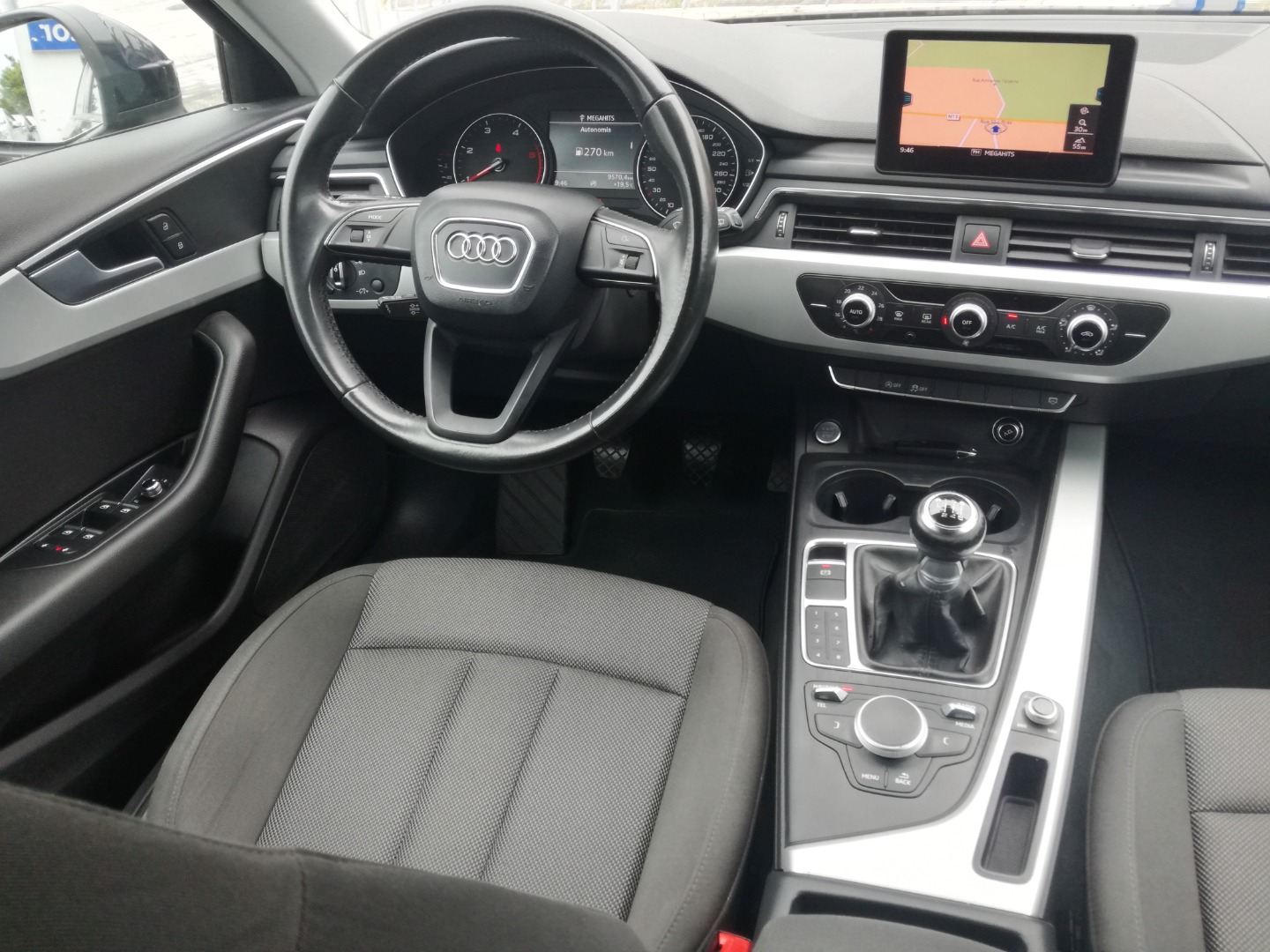 Audi A4 Avant 2.0 TDI Business Line