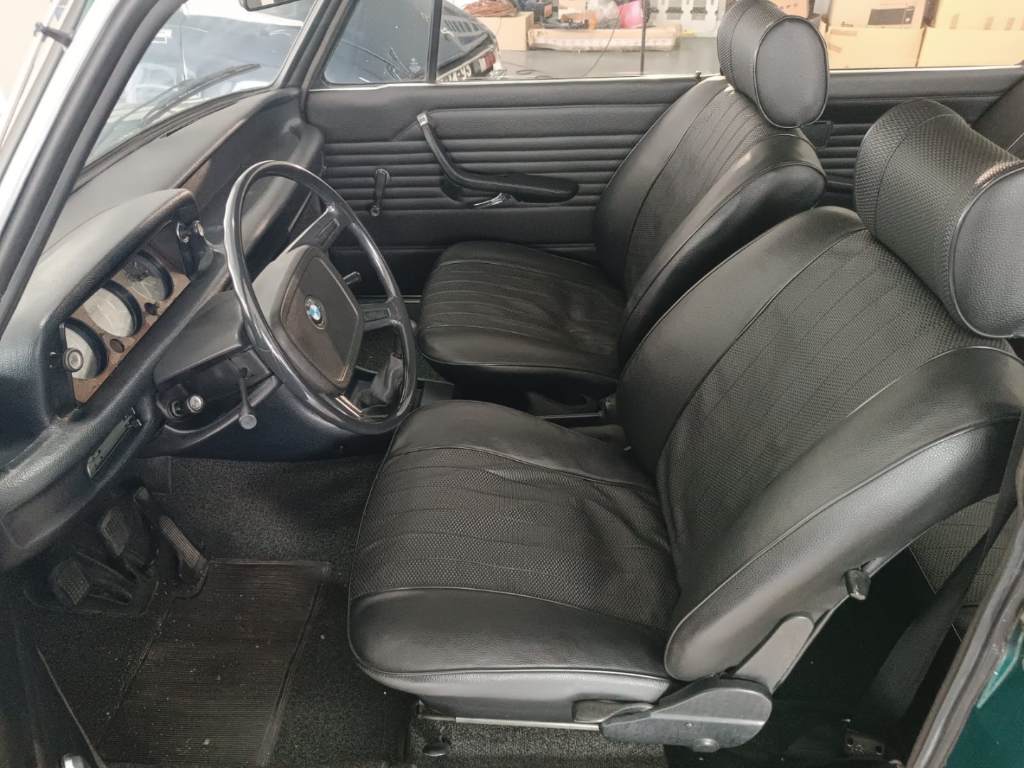 BMW 1502 1.6