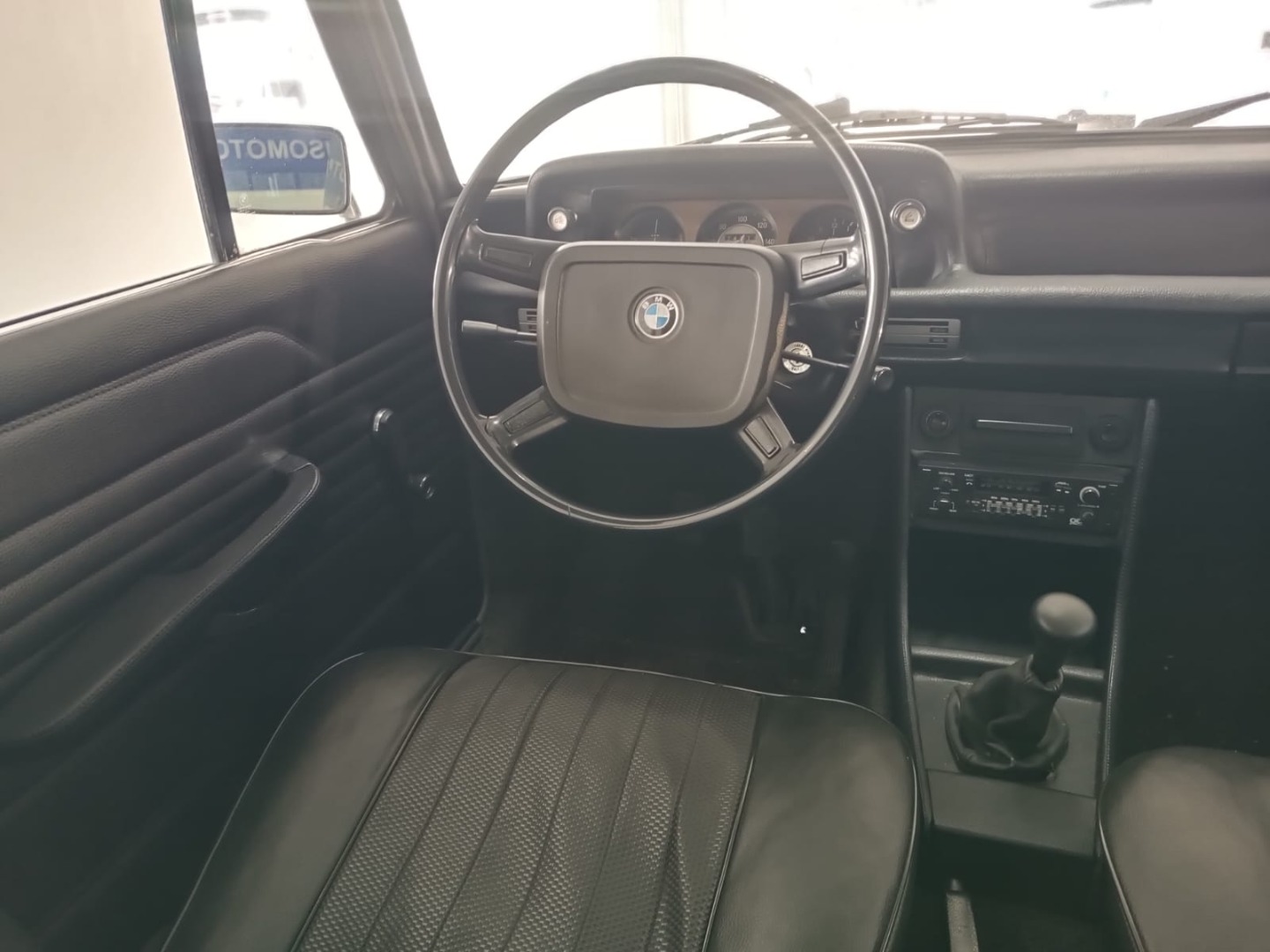 BMW 1502 1.6