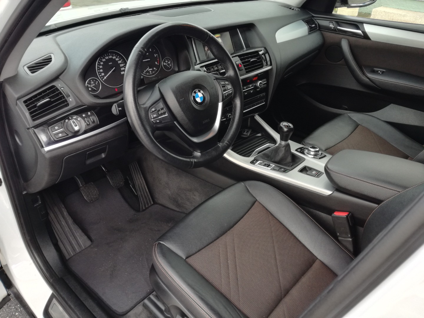 BMW X3 18 D SDrive XLine