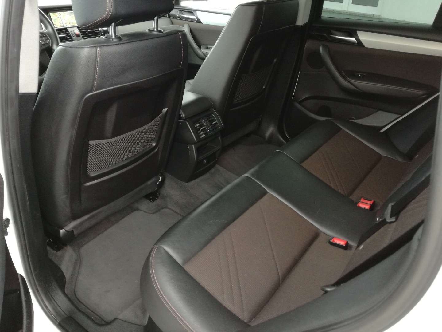 BMW X3 18 D SDrive XLine