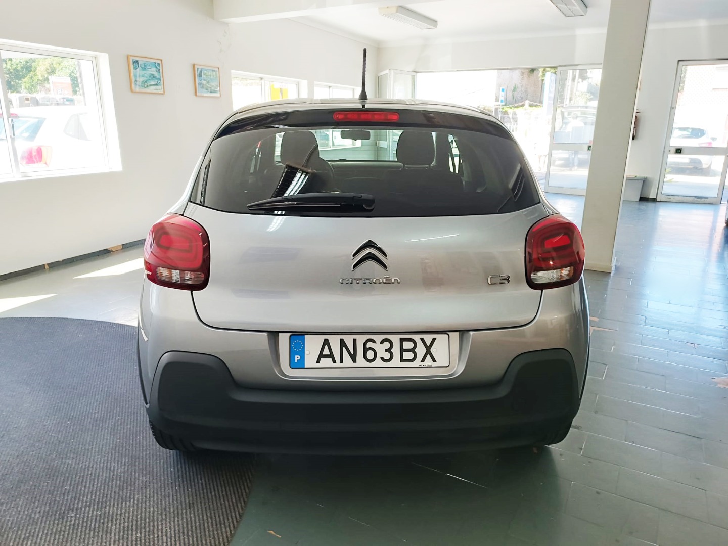 Citroën C3 1.2 PureTech C-Series