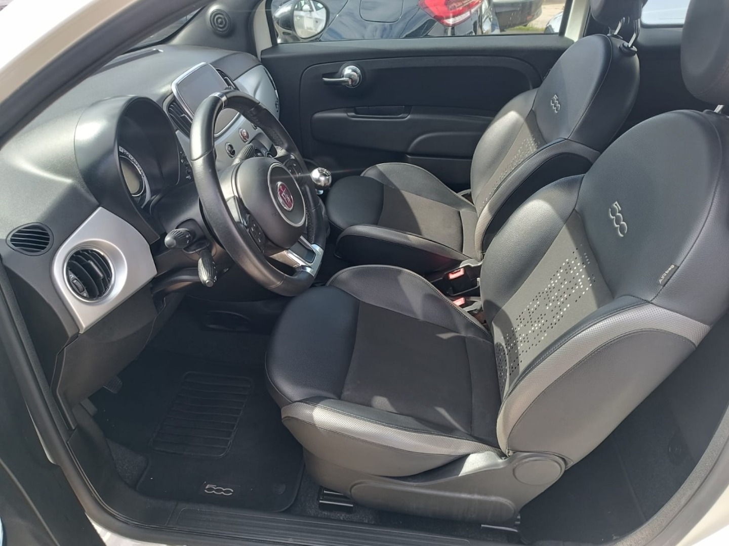 Fiat 500C 1.0 Hybrid Lounge