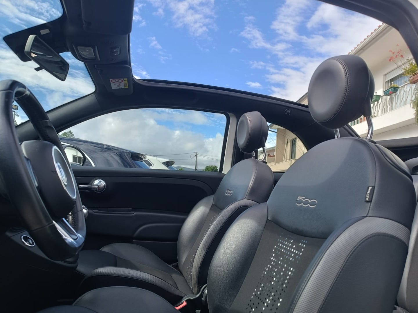 Fiat 500C 1.0 Hybrid Lounge