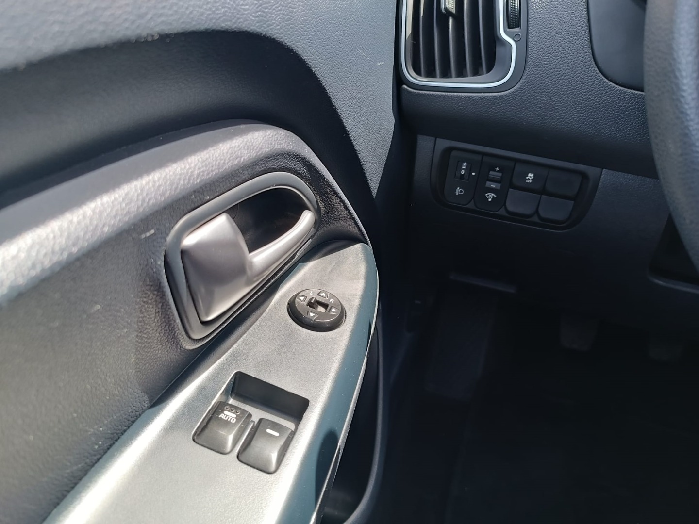 Kia Rio 1.2 CVVT TX