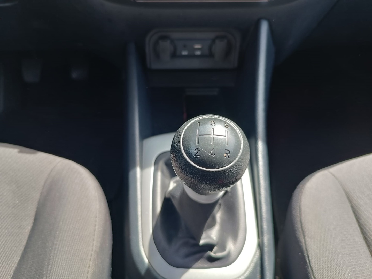 Kia Rio 1.2 CVVT TX
