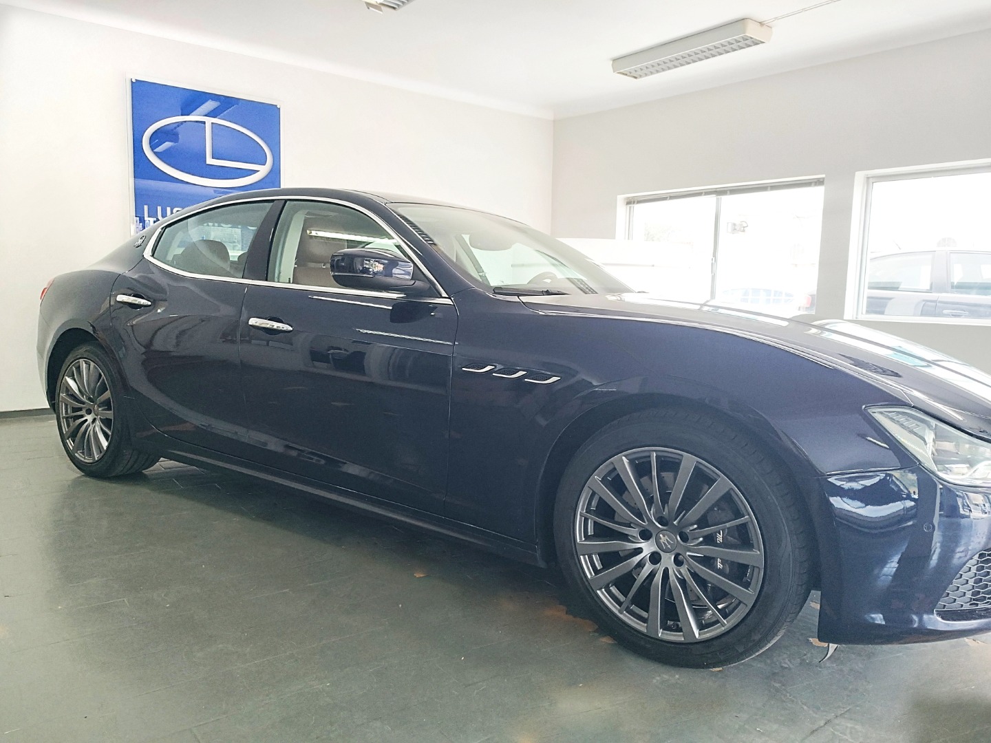 Maserati Ghibli 3.0 V6 GranLusso