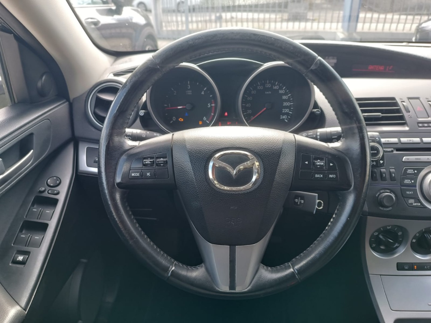 Mazda 3 MZ-CD 1.6 Sport