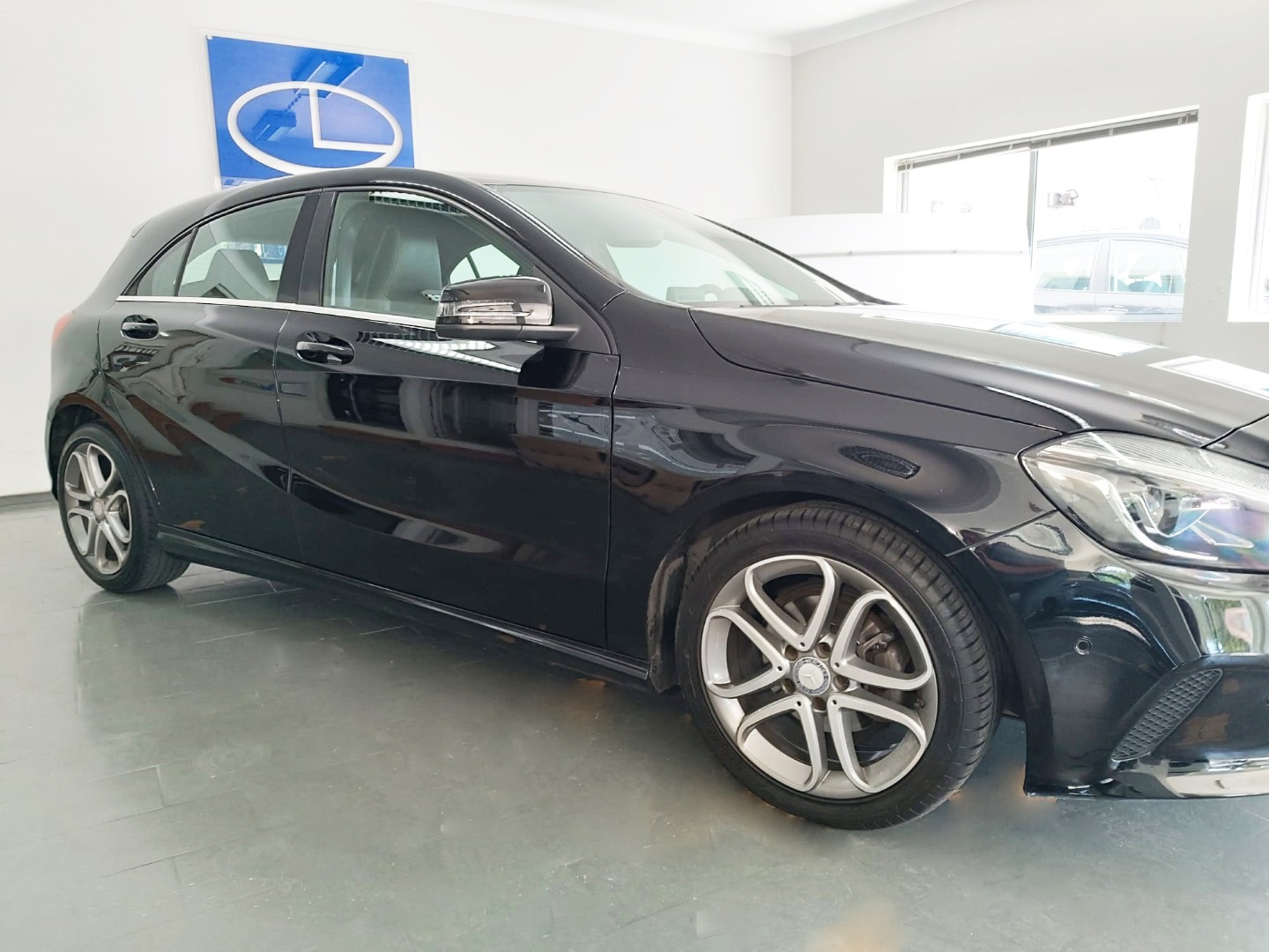 Mercedes-Benz A 180 d Urban