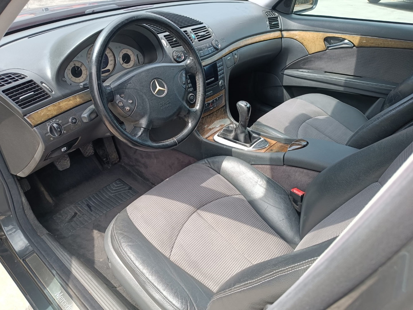 Mercedes-Benz E 220 CDi Avantgarde