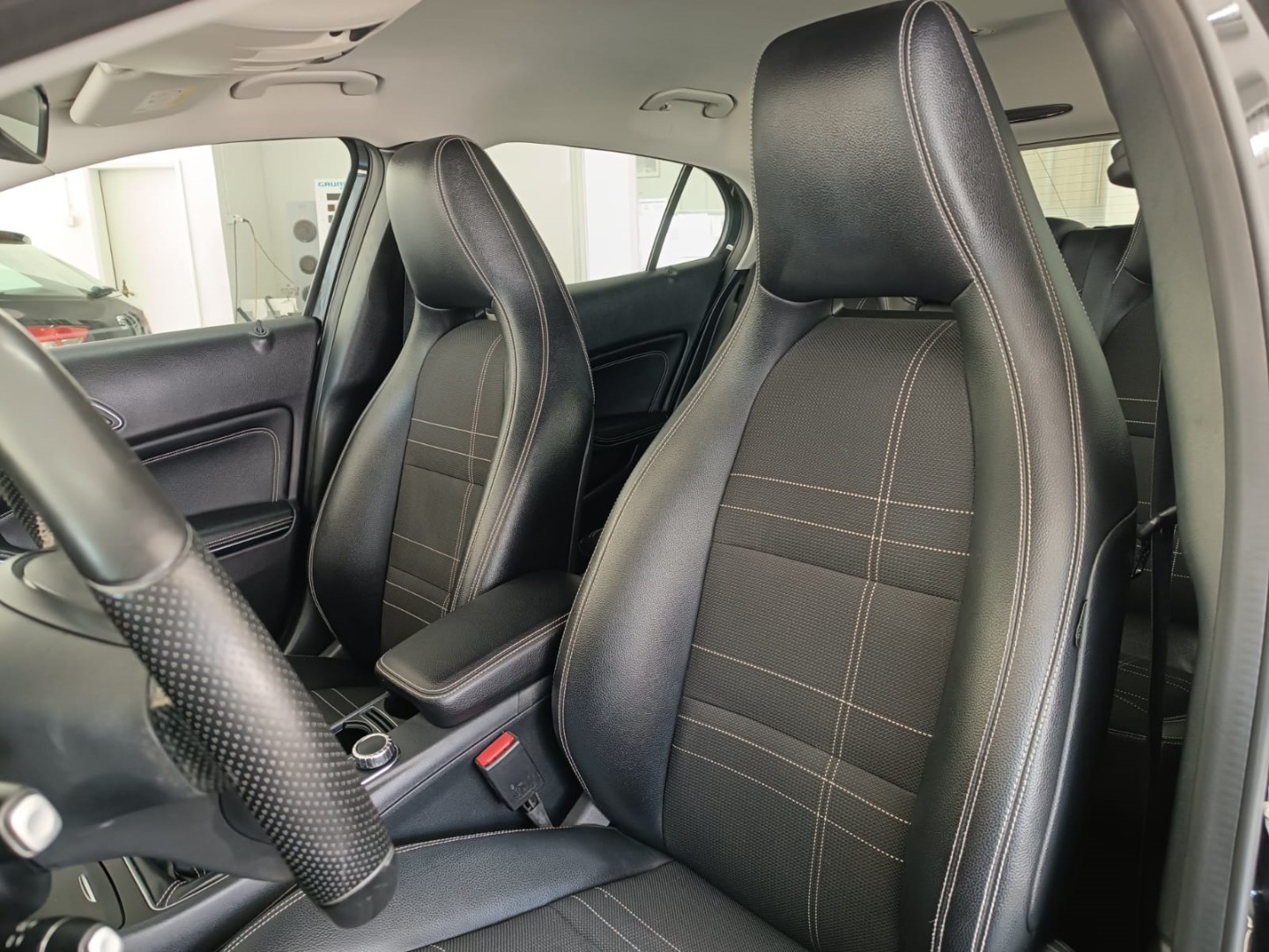 Mercedes-Benz GLA 180 d Urban