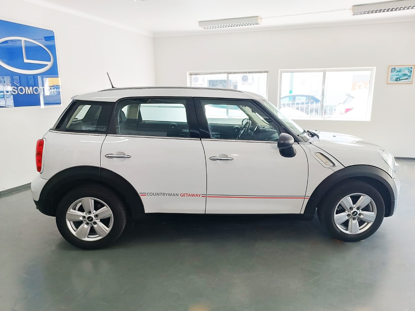 MINI Countryman One D