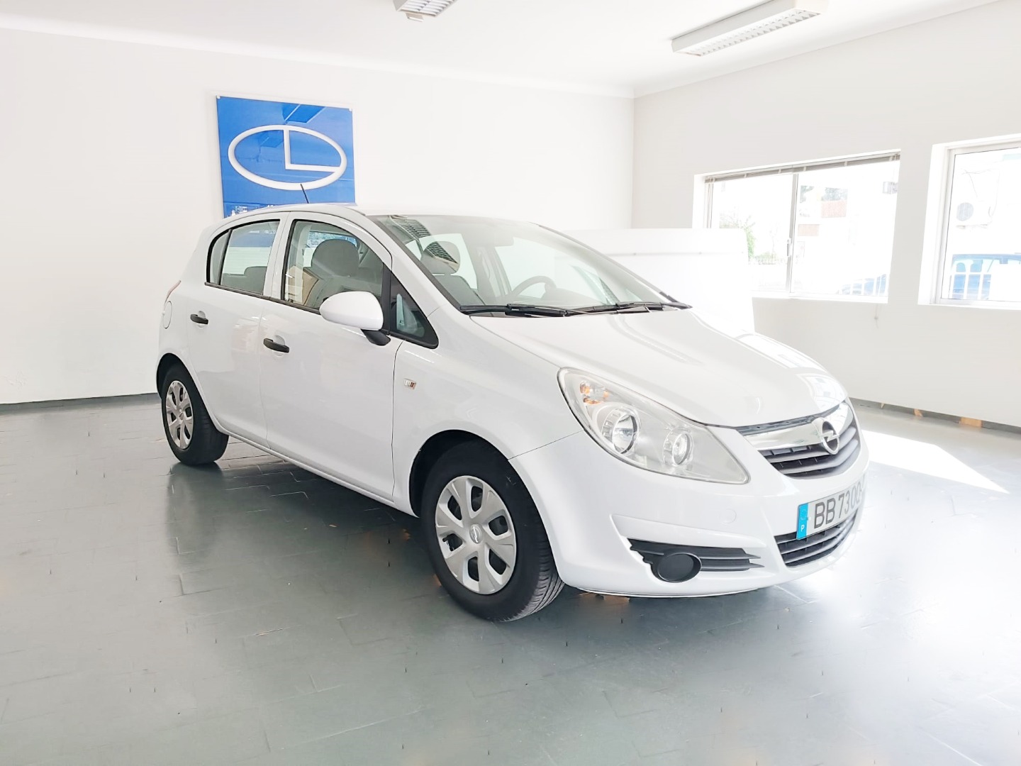 Opel Corsa 1.2 Enjoy Easytronic