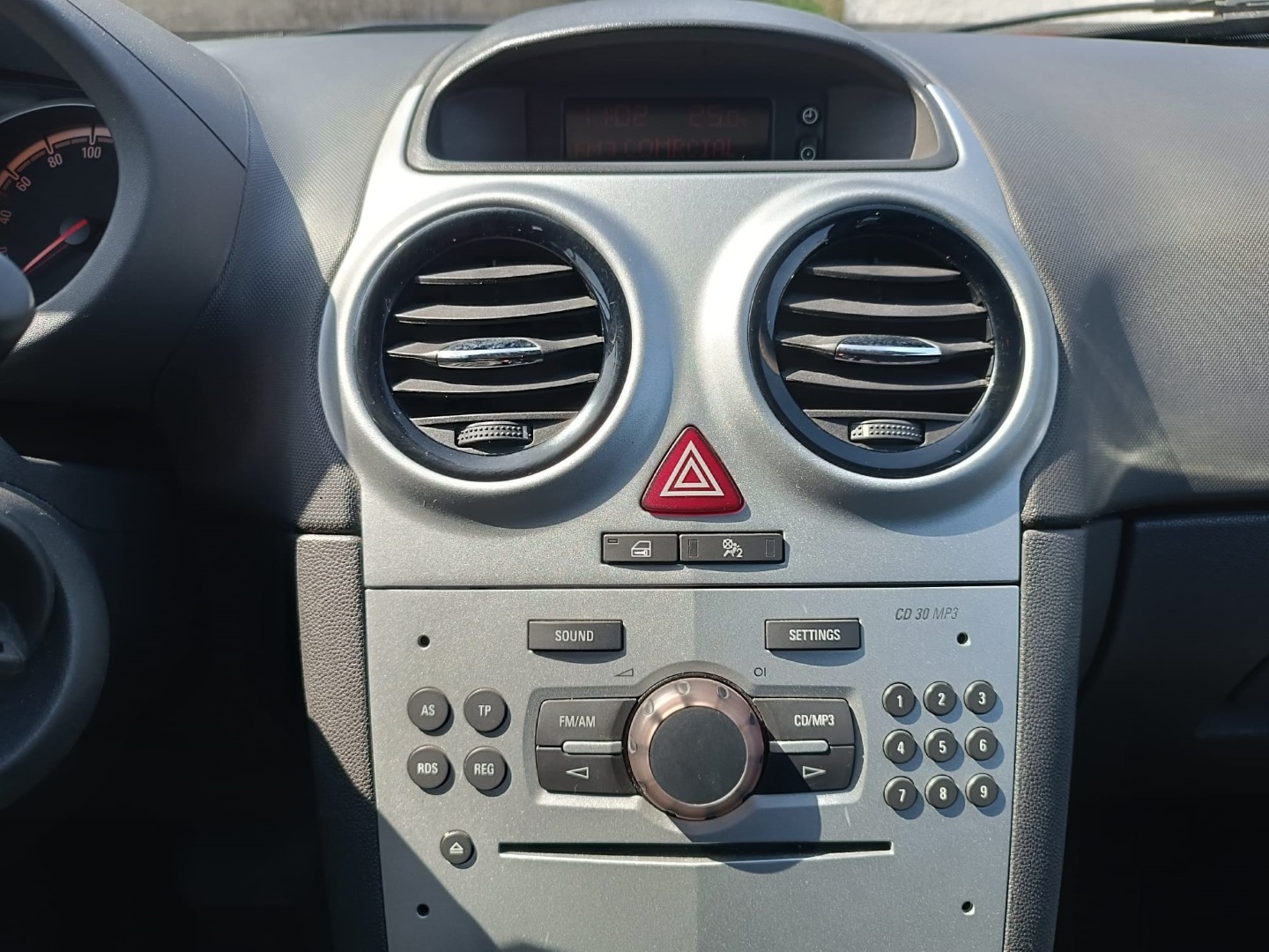 Opel Corsa 1.2 Enjoy Easytronic