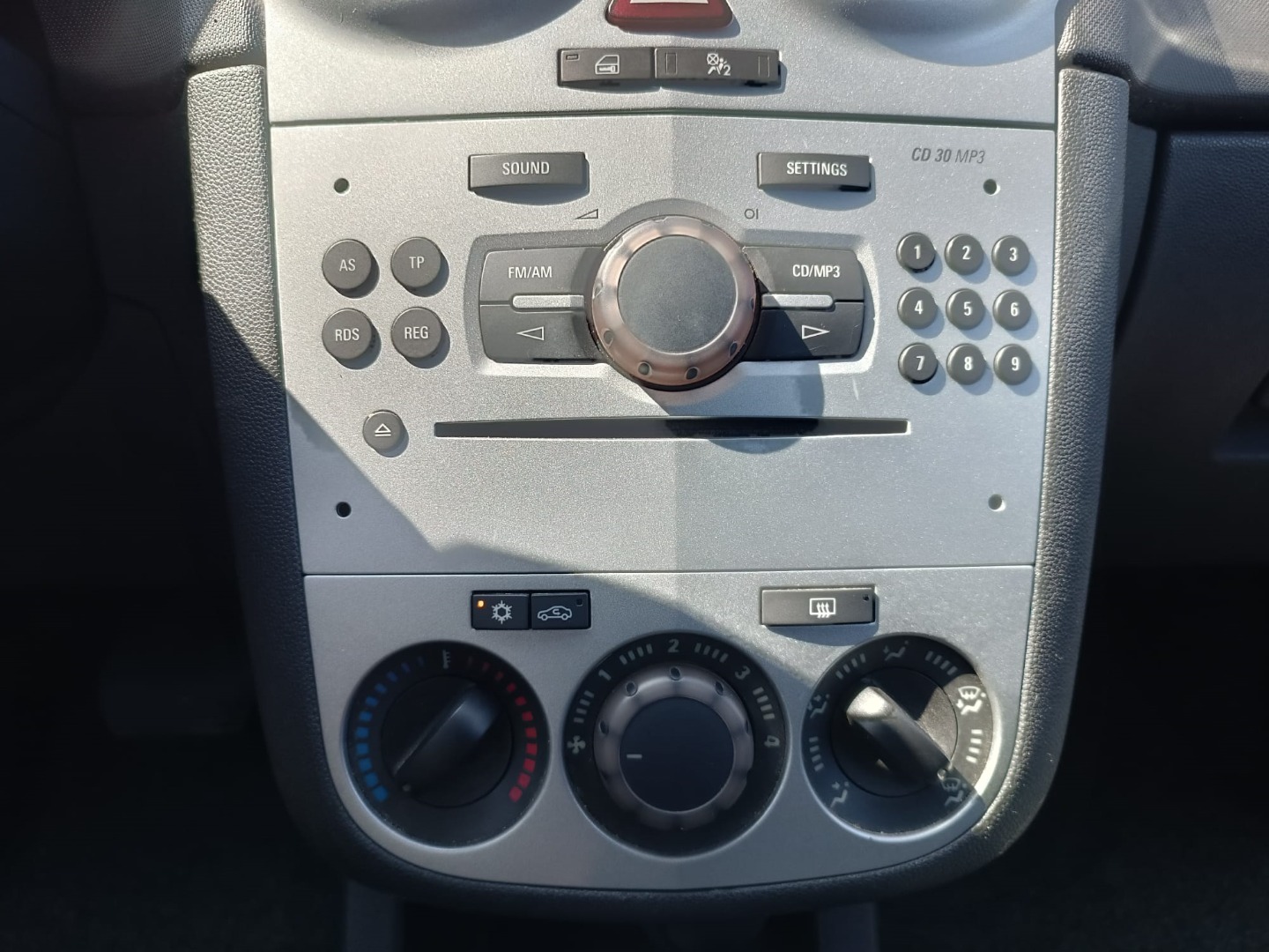 Opel Corsa 1.2 Enjoy Easytronic
