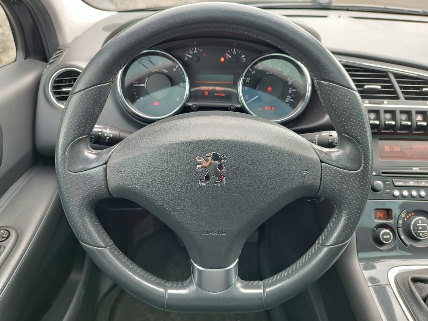 Peugeot 3008 1.6 HDi Executive