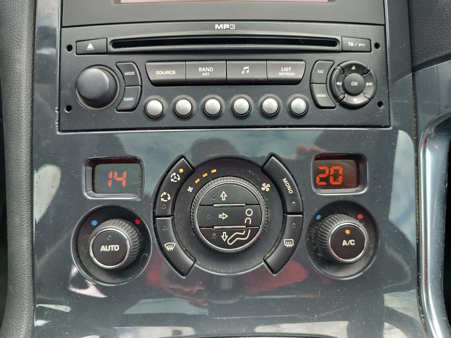 Peugeot 3008 1.6 HDi Executive