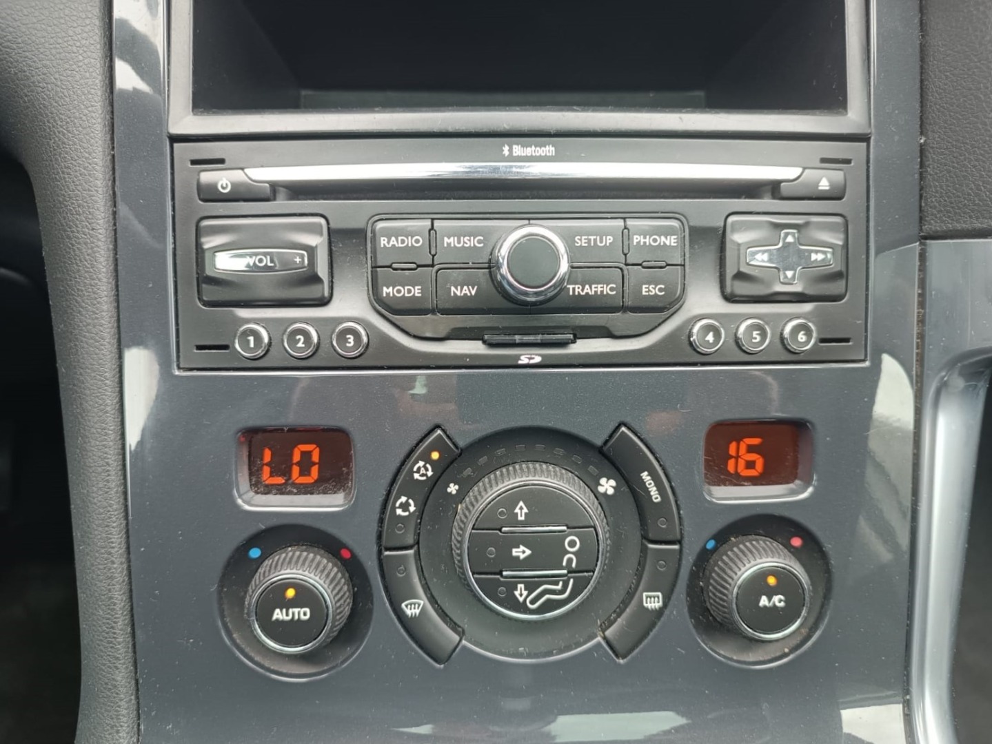 Peugeot 3008 1.6 HDi Sport