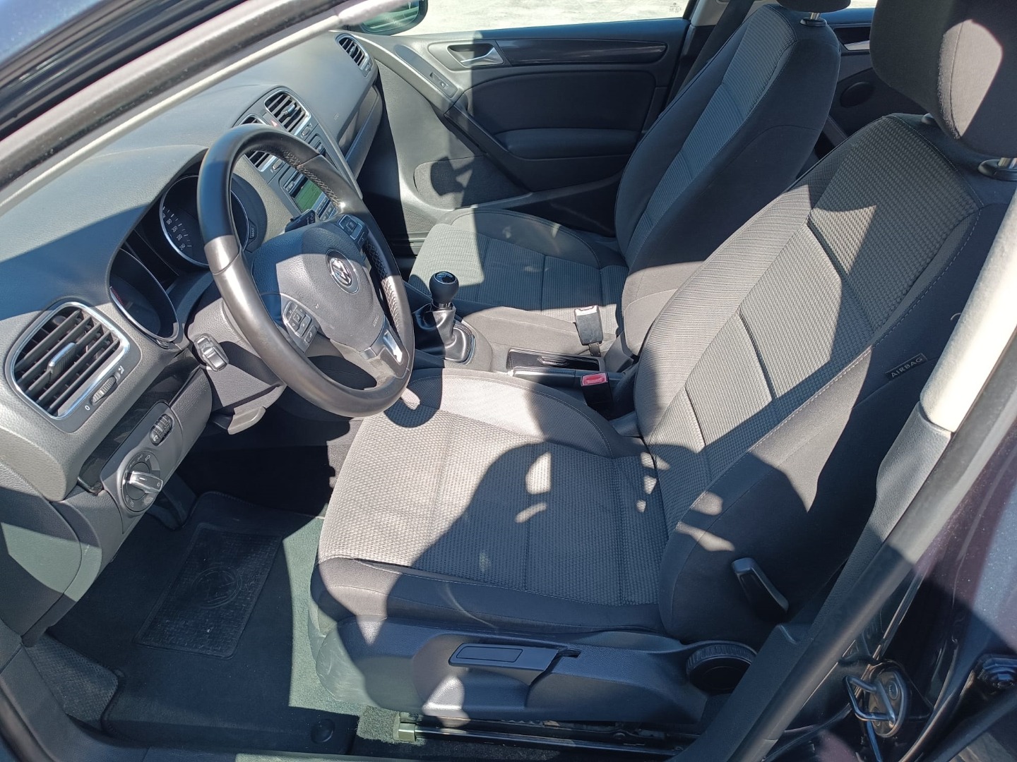 Volkswagen Golf 1.6 TDi Confortline