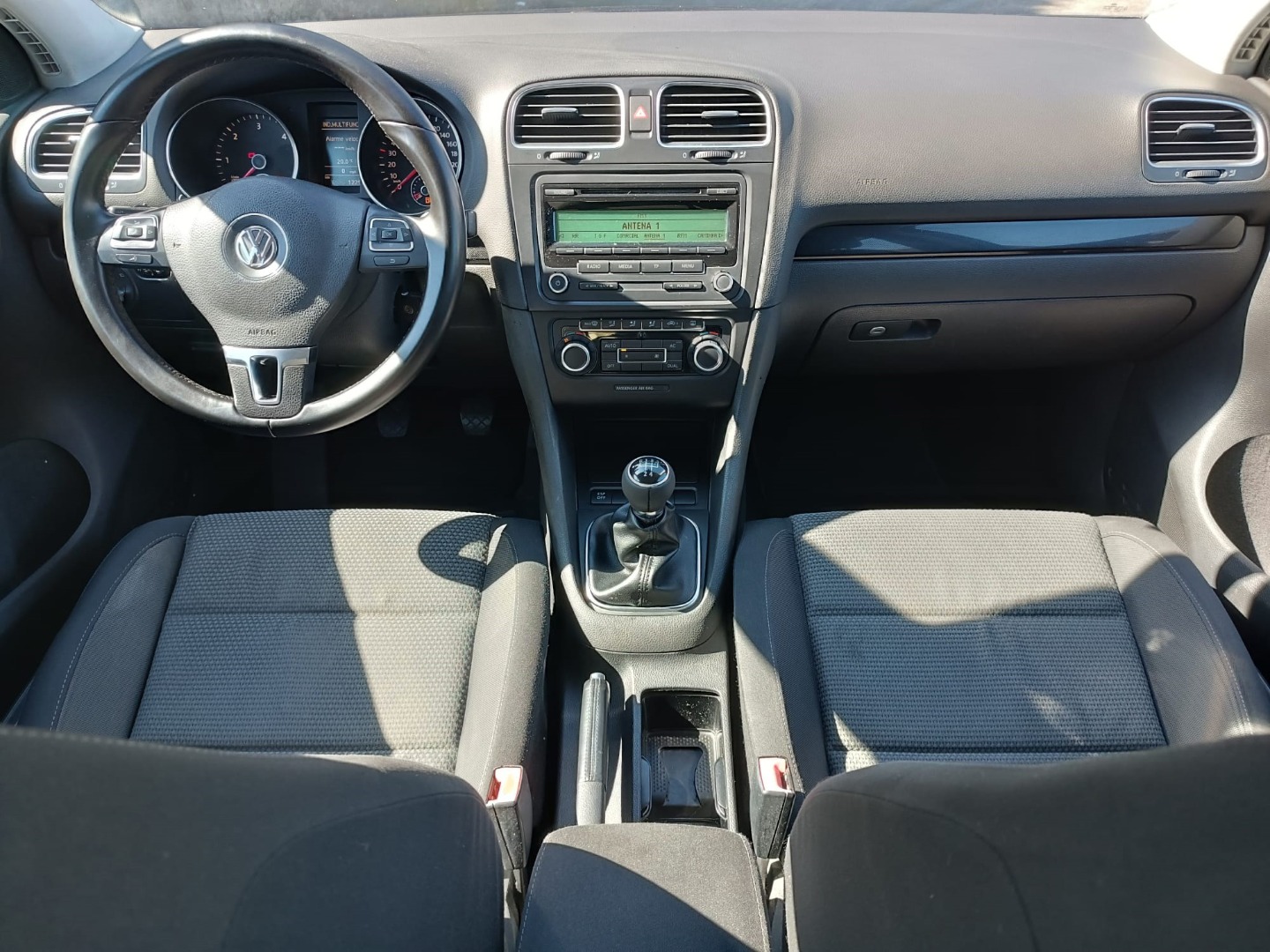 Volkswagen Golf 1.6 TDi Confortline