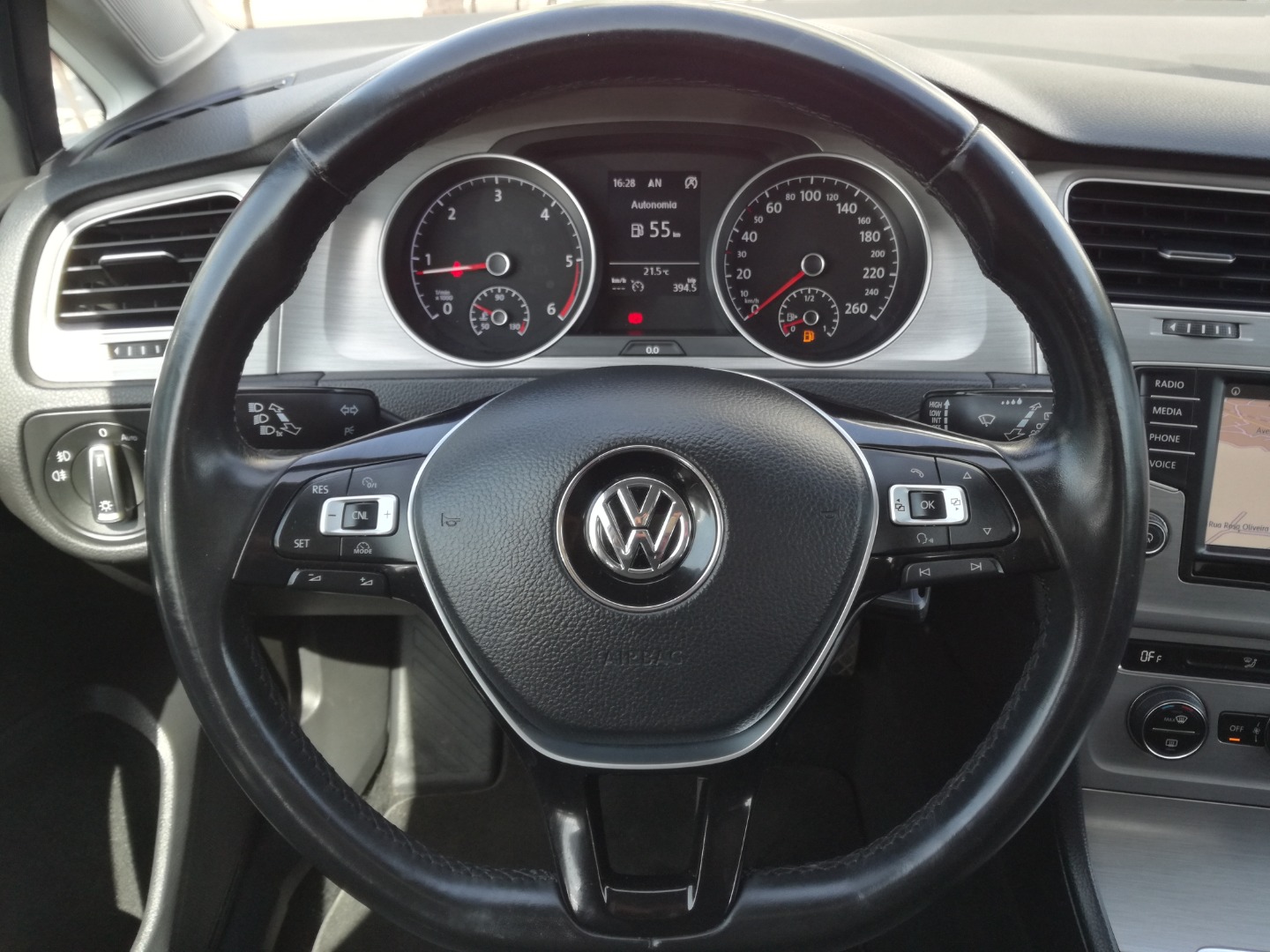Volkswagen Golf 1.6 TDI Confortline