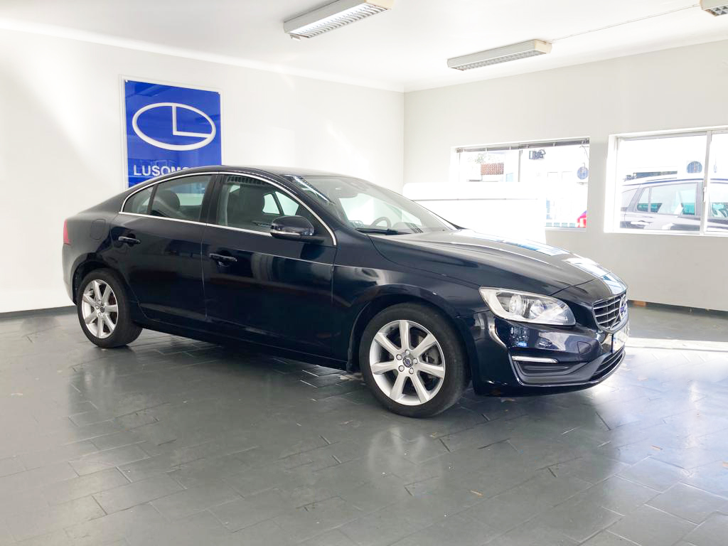 Volvo S60 2.0 D3 Momentum Geartronic