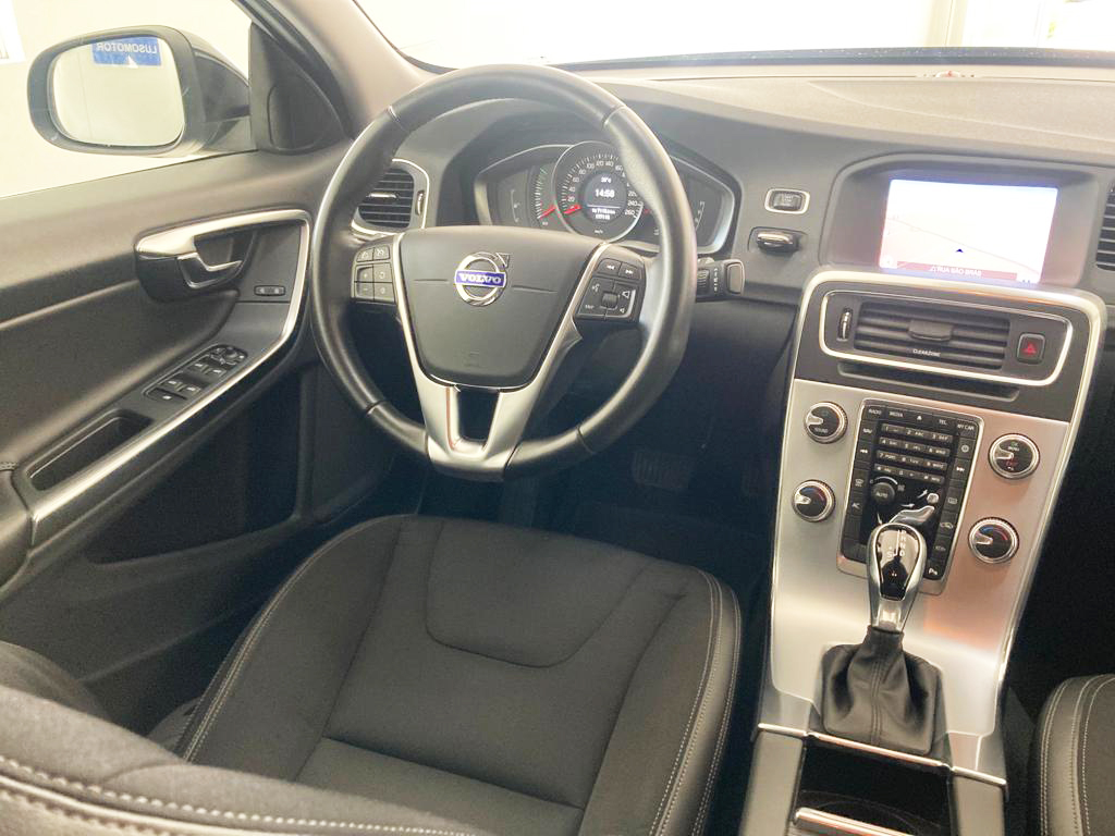 Volvo S60 2.0 D3 Momentum Geartronic