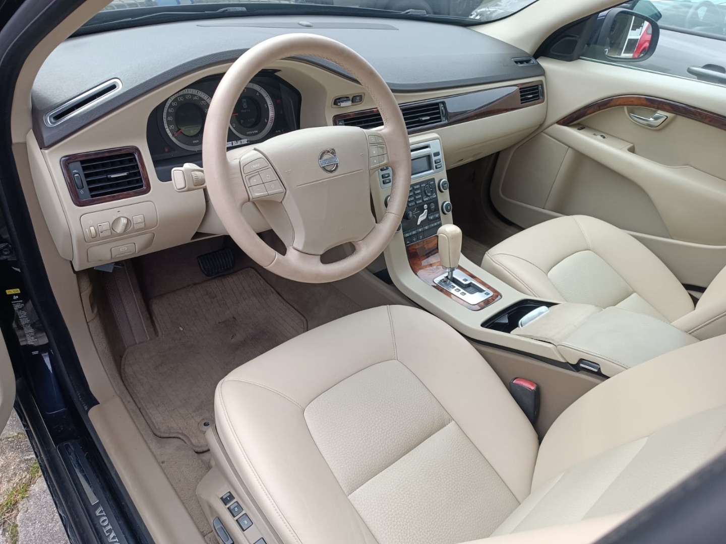 Volvo S80 2.4 D5 Executive