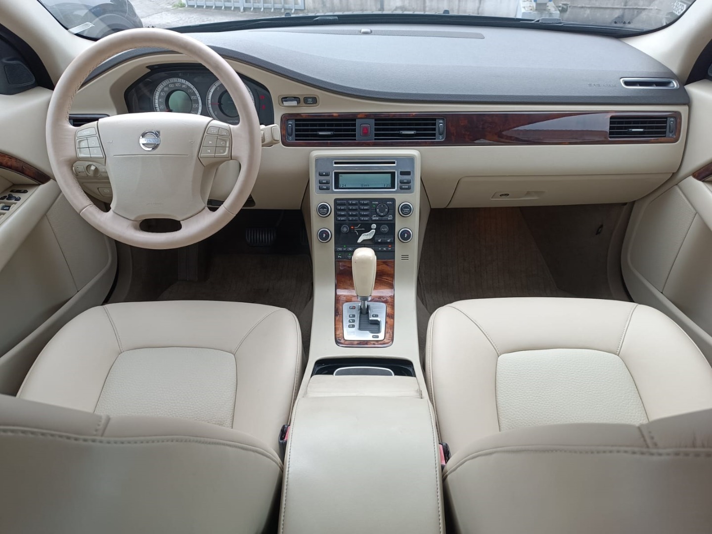 Volvo S80 2.4 D5 Executive