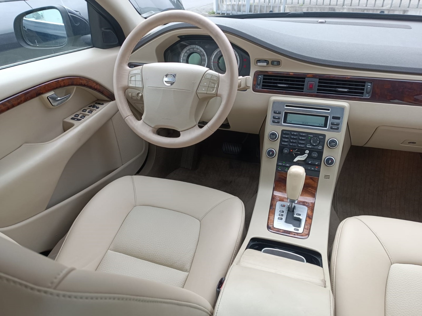 Volvo S80 2.4 D5 Executive