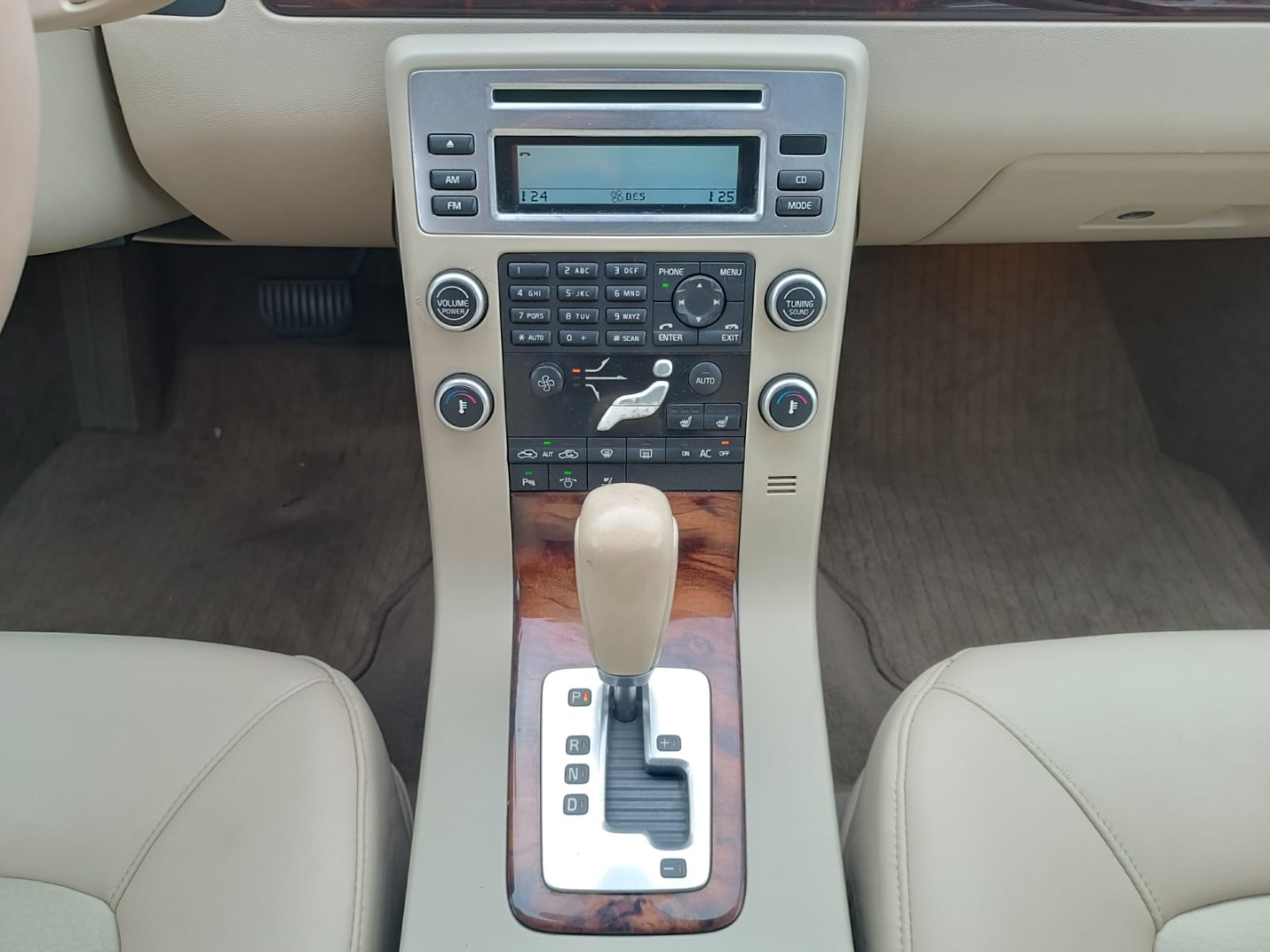 Volvo S80 2.4 D5 Executive