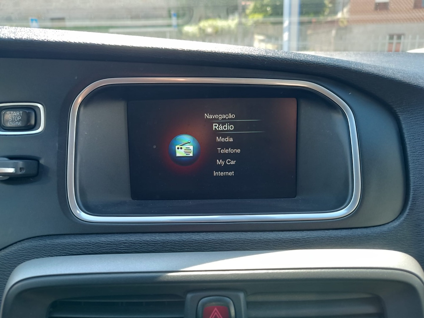 Volvo V40 1.6 D2 Momentum Powershift Eco