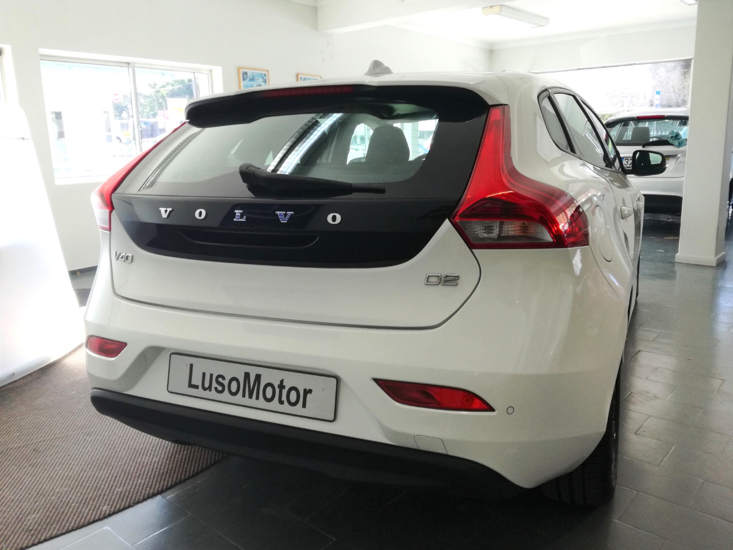 Volvo V40 1.6 D2 Momentum Powershift