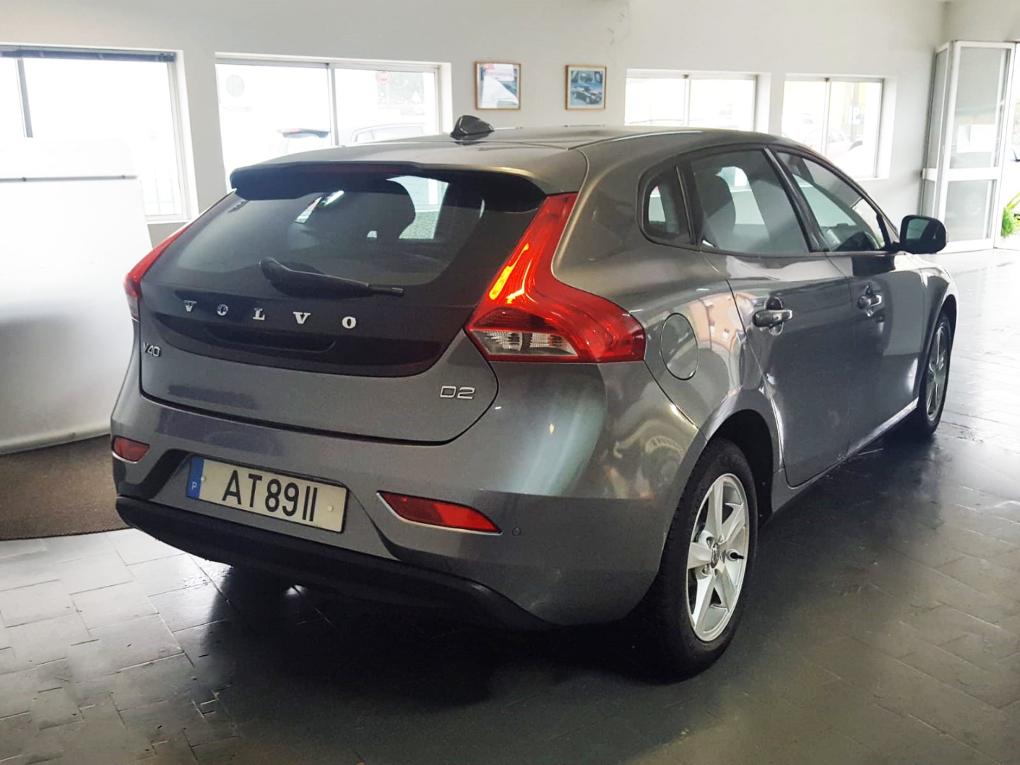 Volvo V40 1.6 D2 Momentum
