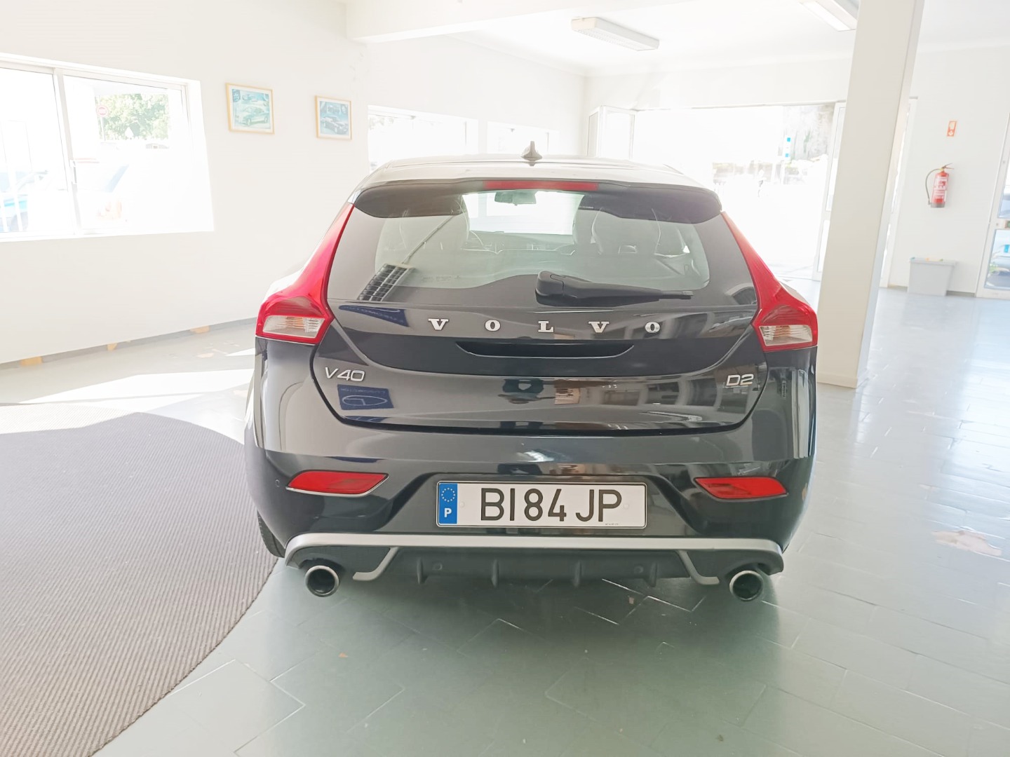 Volvo V40 1.6 D2 R-Design